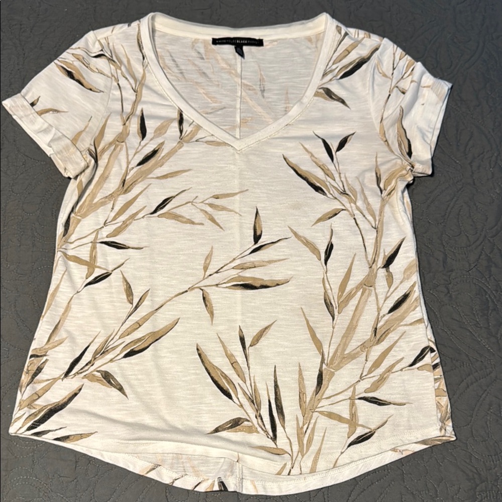 White House Black Market Beige Leaf Print V-Neck Tee